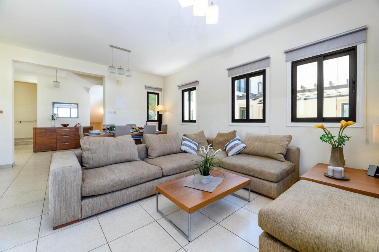 Protaras Centro Villa Kültér fotó