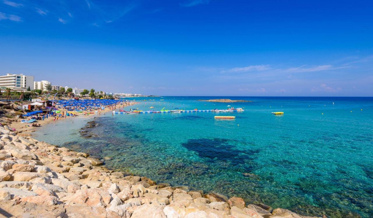 Protaras Centro Villa Kültér fotó