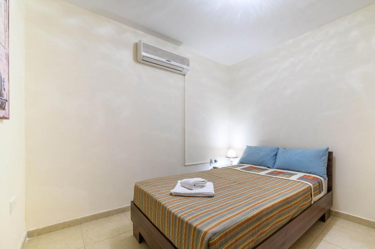 Protaras Centro Villa Kültér fotó